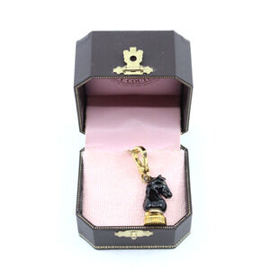 A7 New In Box JUICY COUTURE Chess KNIGHT Piece Charm YJRU1831 Rare Collectible